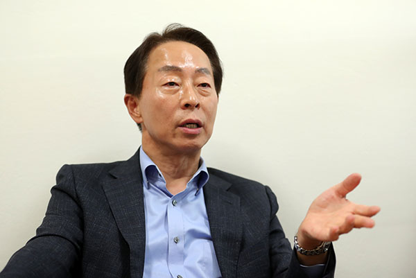 <b>YS</b> 차남 <b>김현철</b> "부산에 '독자적' <b>YS</b><b>기념관</b> 건립돼야" [단박인터뷰]